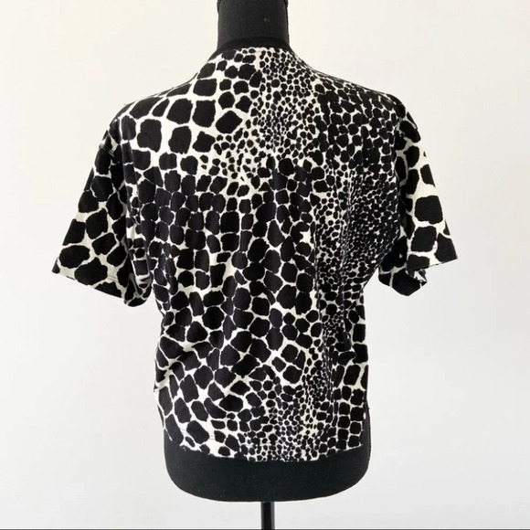 TopShop  Women's Giraffe Boxy Cropped T-shirt - Picture 4 of 13